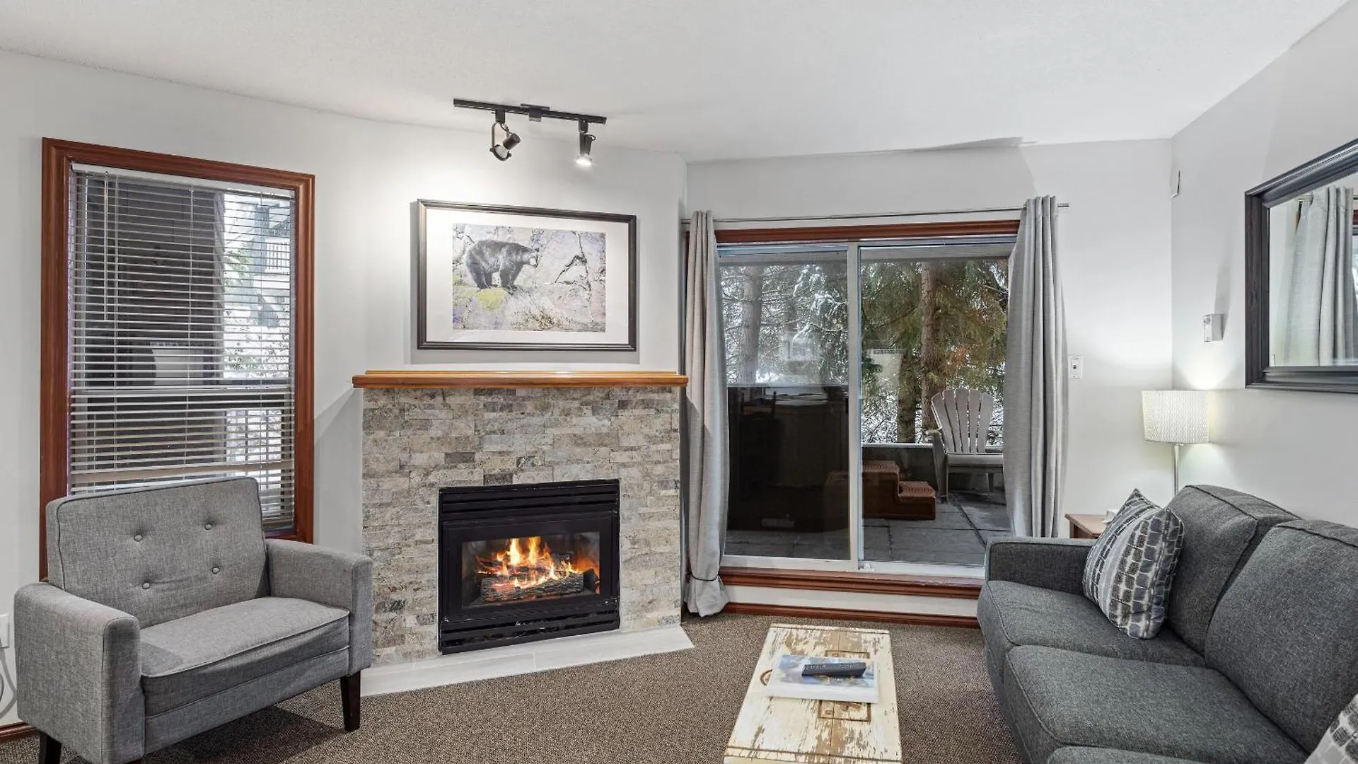 Glaciers Reach By Allseason Vacation Rentals Whistler Appartement