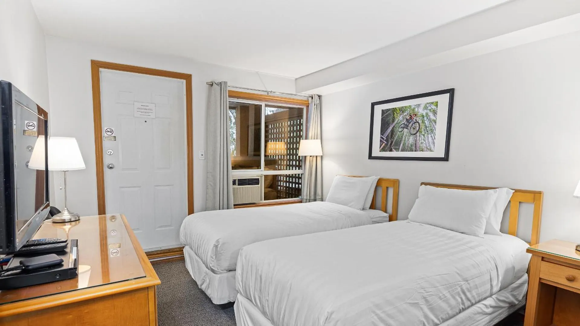 Glaciers Reach By Allseason Vacation Rentals Whistler 0*,  Canada